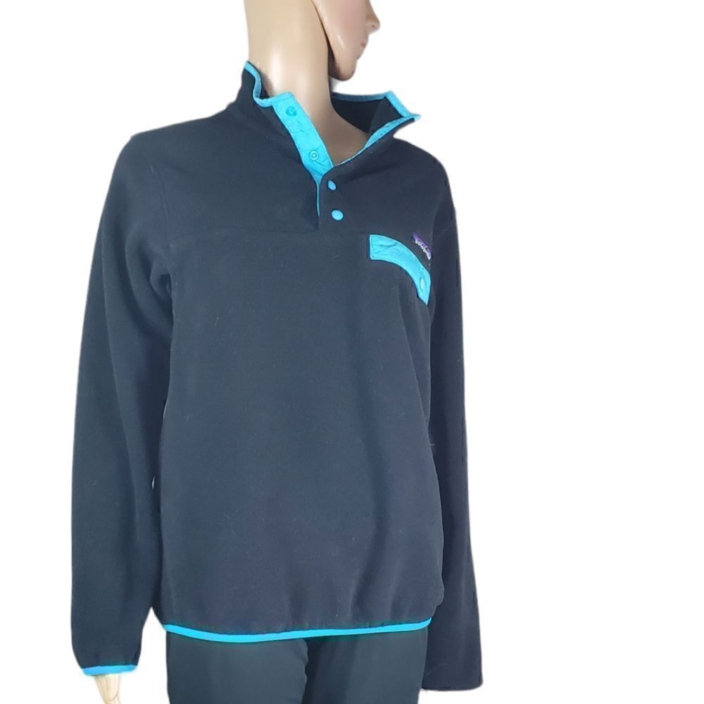 Patagonia  Synchilla Black & Robin Egg Blue Pullover Sweatshirt